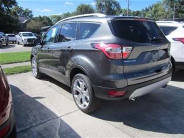 2017 Ford Escape Titanium 4dr SUV